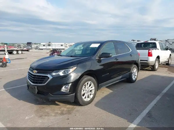 2GNAXJEV1J6211069 2018 CHEVROLET EQUINOX - Image 2