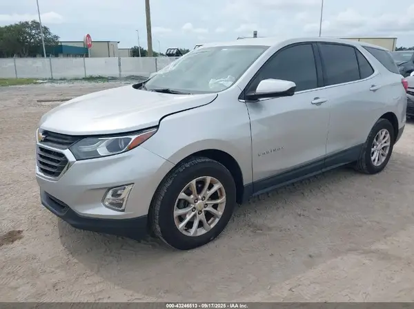 2GNAXJEV1J6211511 2018 CHEVROLET EQUINOX - Image 2