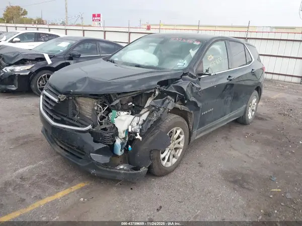 2GNAXJEV1J6225621 2018 CHEVROLET EQUINOX - Image 2