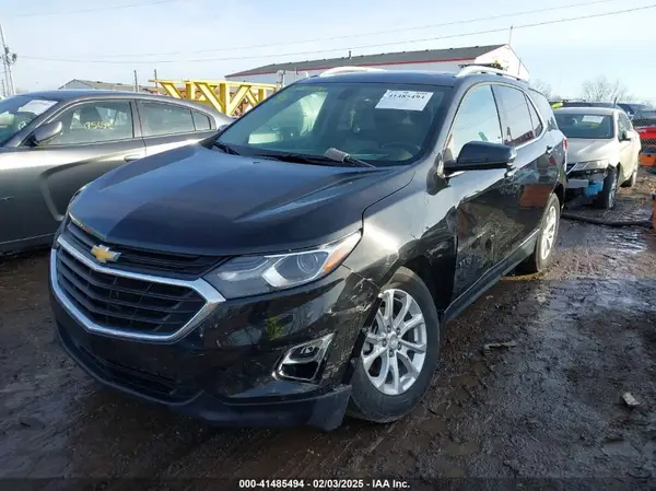 2GNAXJEV1J6234867 2018 CHEVROLET EQUINOX - Image 2