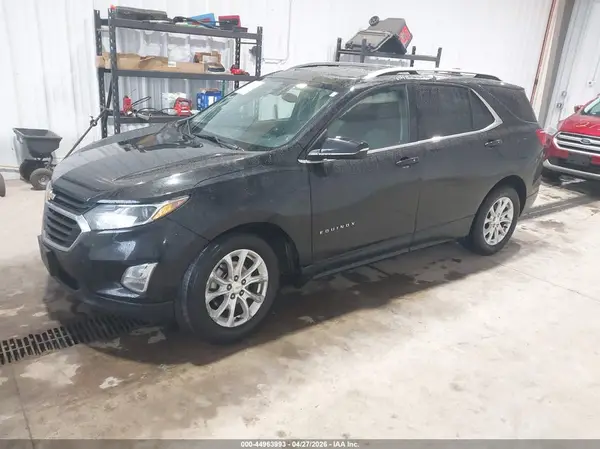 2GNAXJEV1J6252172 2018 CHEVROLET EQUINOX - Image 2