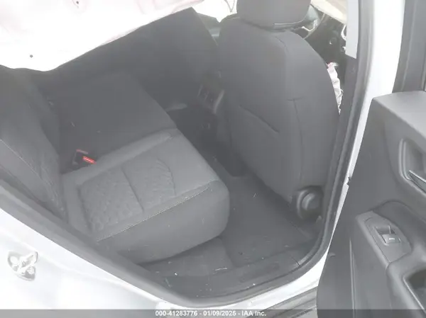 2GNAXJEV1J6298715 2018 CHEVROLET EQUINOX - Image 8