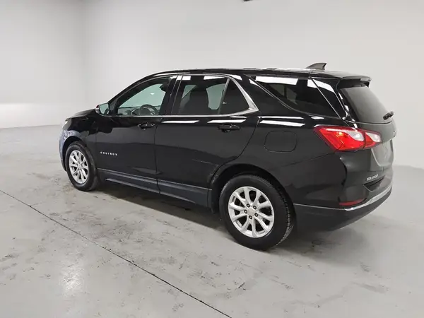 2GNAXJEV1J6308210 2018 CHEVROLET EQUINOX - Image 2