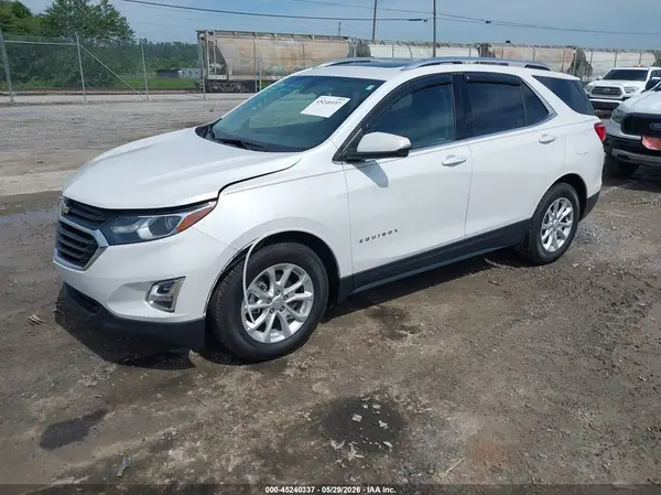 2GNAXJEV1J6330370 2018 CHEVROLET EQUINOX - Image 2