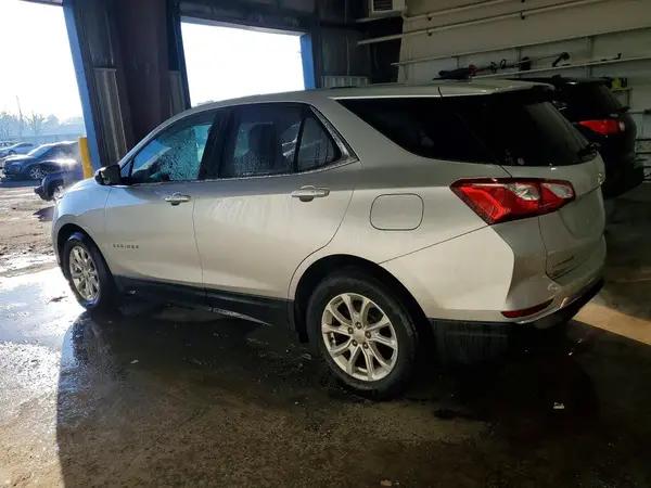2GNAXJEV1J6333852 2018 CHEVROLET EQUINOX - Image 2