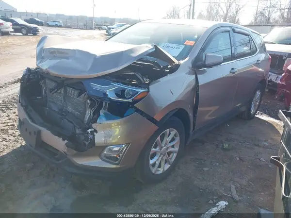2GNAXJEV1J6335259 2018 CHEVROLET EQUINOX - Image 2