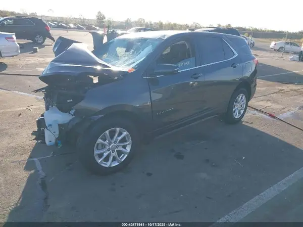 2GNAXJEV1J6347881 2018 CHEVROLET EQUINOX - Image 2