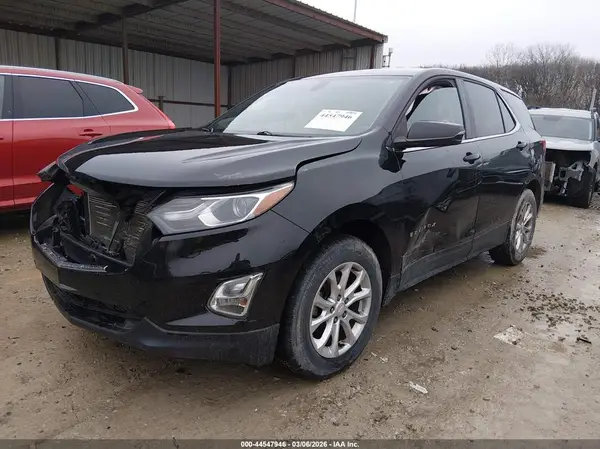 2GNAXJEV1J6348898 2018 CHEVROLET EQUINOX - Image 2