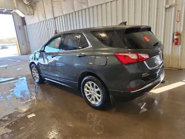 2GNAXJEV1J6351462 2018 CHEVROLET EQUINOX - Image 2