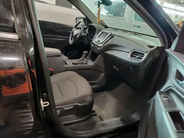 2GNAXJEV1L6231308 2020 CHEVROLET EQUINOX - Image 2