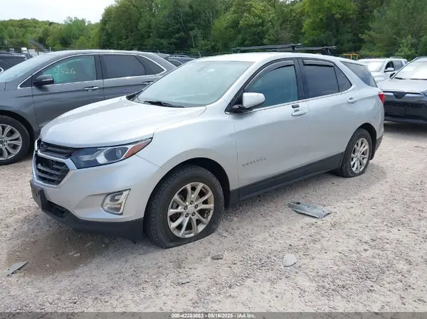 2GNAXJEV2J6135166 2018 CHEVROLET EQUINOX - Image 2