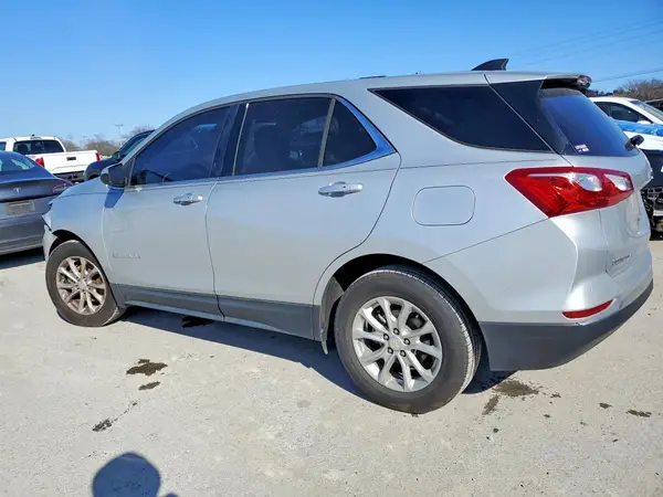 2GNAXJEV2J6135975 2018 CHEVROLET EQUINOX - Image 2