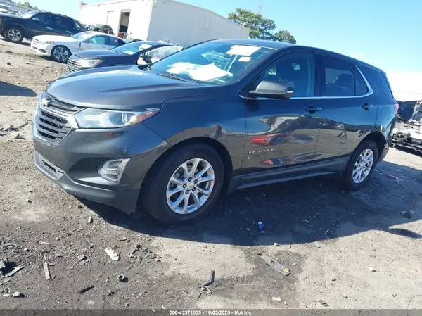 2GNAXJEV2J6186828 2018 CHEVROLET EQUINOX - Image 2