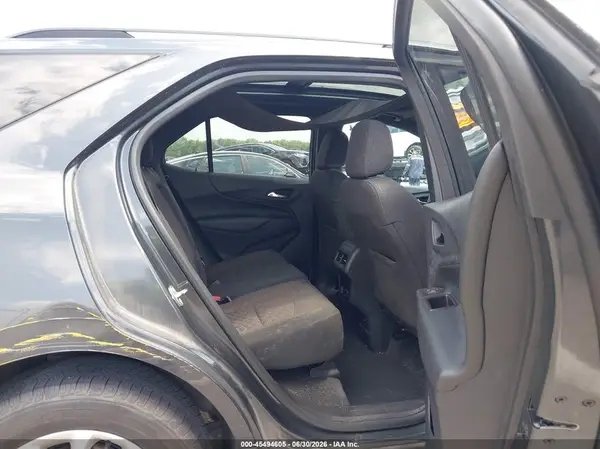 2GNAXJEV2J6207063 2018 CHEVROLET EQUINOX - Image 8