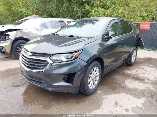 2GNAXJEV2J6210500 2018 CHEVROLET EQUINOX - Image 2
