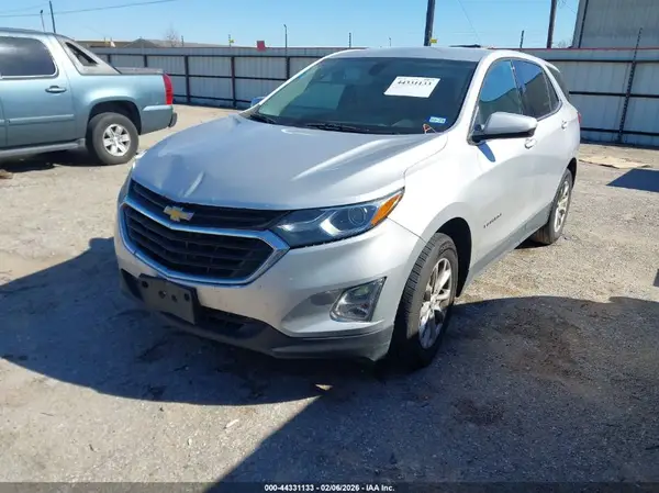 2GNAXJEV2J6229712 2018 CHEVROLET EQUINOX - Image 2