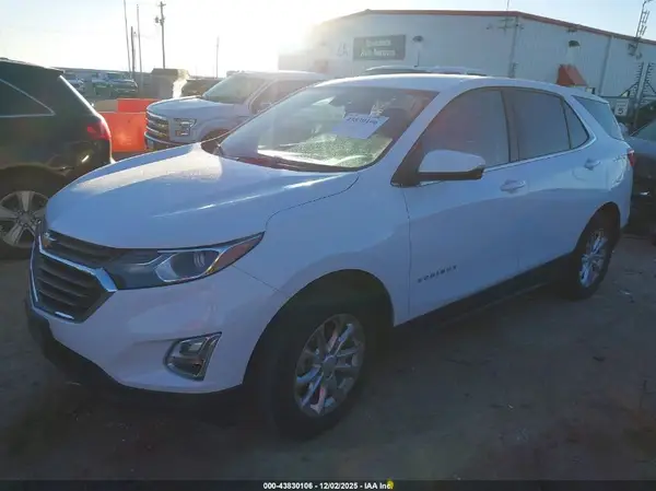 2GNAXJEV2J6236448 2018 CHEVROLET EQUINOX - Image 2