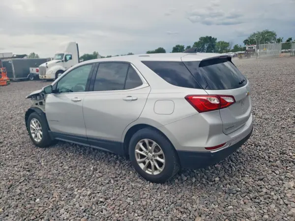 2GNAXJEV2J6265903 2018 CHEVROLET EQUINOX - Image 2