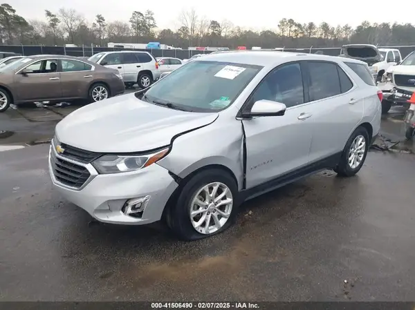 2GNAXJEV2J6296276 2018 CHEVROLET EQUINOX - Image 2