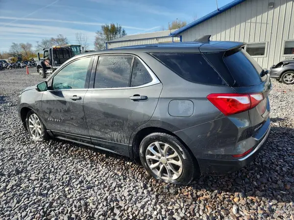 2GNAXJEV2J6307082 2018 CHEVROLET EQUINOX - Image 2