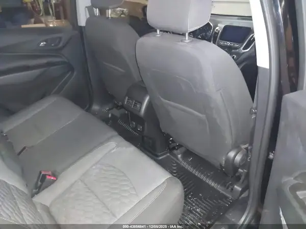 2GNAXJEV2J6330734 2018 CHEVROLET EQUINOX - Image 8