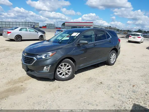 2GNAXJEV2J6331141 2018 CHEVROLET EQUINOX - Image 2