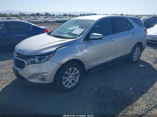 2GNAXJEV2J6332533 2018 CHEVROLET EQUINOX - Image 2