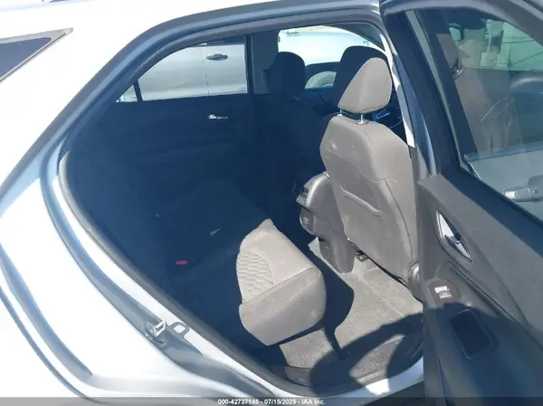 2GNAXJEV2J6332533 2018 CHEVROLET EQUINOX - Image 8
