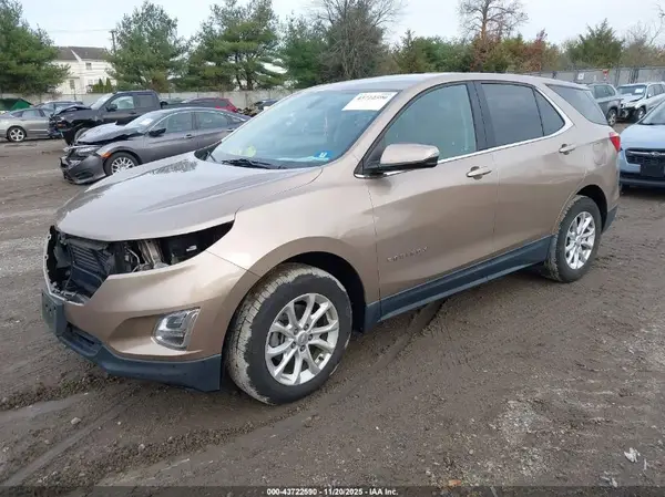 2GNAXJEV2J6335383 2018 CHEVROLET EQUINOX - Image 2