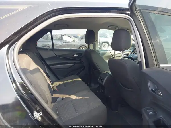 2GNAXJEV2J6335979 2018 CHEVROLET EQUINOX - Image 8