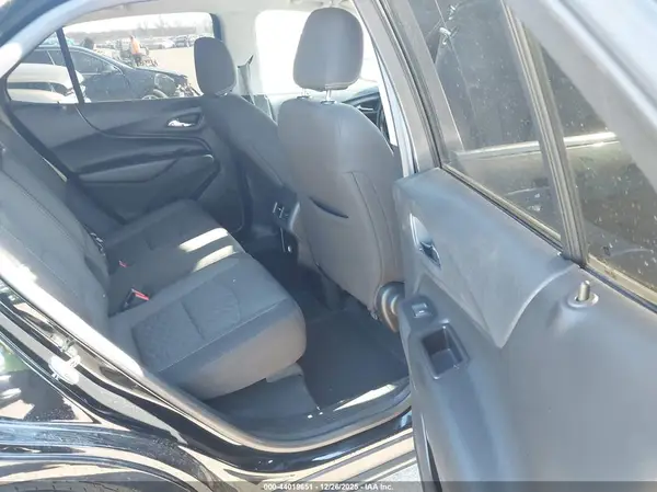 2GNAXJEV2J6343208 2018 CHEVROLET EQUINOX - Image 8