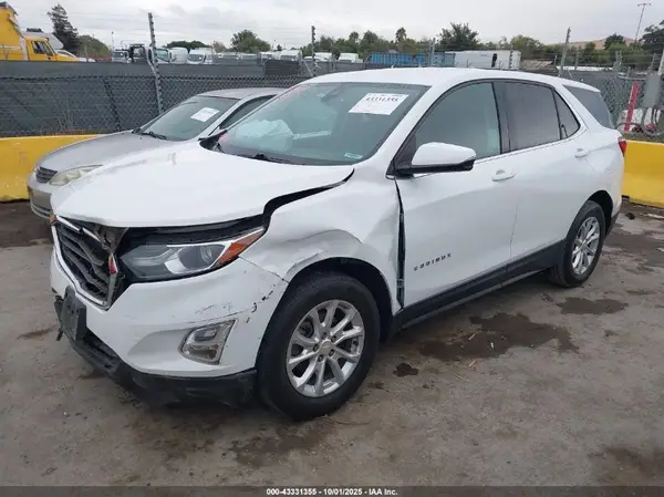 2GNAXJEV2K6188256 2019 CHEVROLET EQUINOX - Image 2