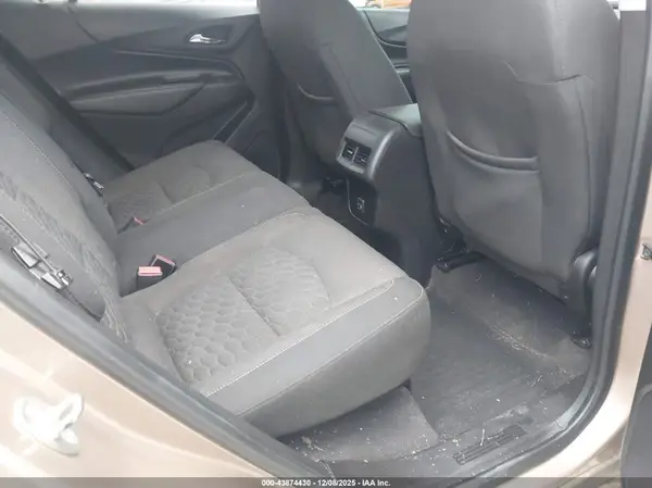 2GNAXJEV2K6231610 2019 CHEVROLET EQUINOX - Image 8