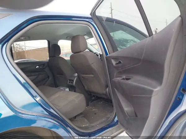 2GNAXJEV2K6238105 2019 CHEVROLET EQUINOX - Image 8