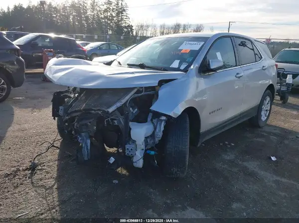 2GNAXJEV2K6277227 2019 CHEVROLET EQUINOX - Image 2