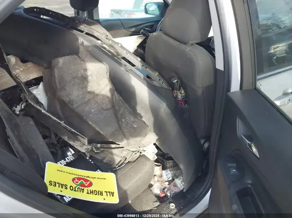 2GNAXJEV2K6277227 2019 CHEVROLET EQUINOX - Image 8