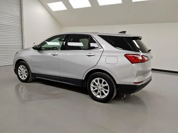 2GNAXJEV2L6255410 2020 CHEVROLET EQUINOX - Image 2