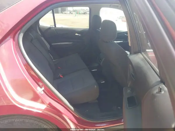 2GNAXJEV2L6267587 2020 CHEVROLET EQUINOX - Image 8