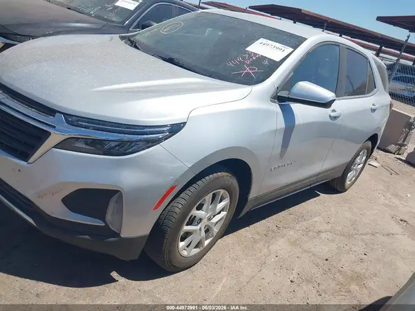 2GNAXJEV2N6121337 2022 CHEVROLET EQUINOX - Image 2