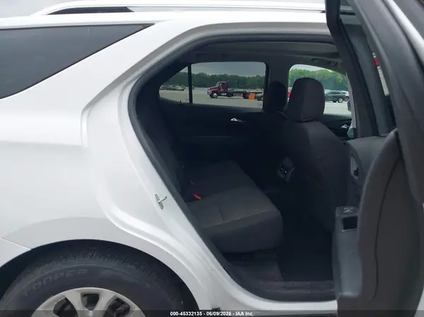 2GNAXJEV3J6113743 2018 CHEVROLET EQUINOX - Image 8