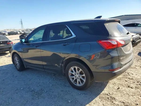 2GNAXJEV3J6142045 2018 CHEVROLET EQUINOX - Image 2