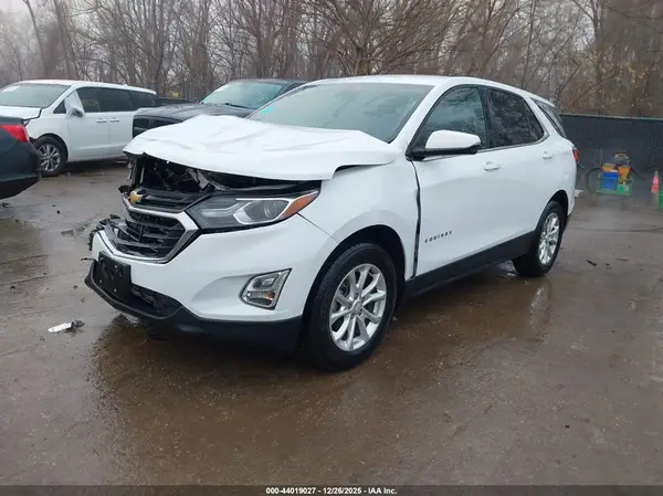 2GNAXJEV3J6159802 2018 CHEVROLET EQUINOX - Image 2