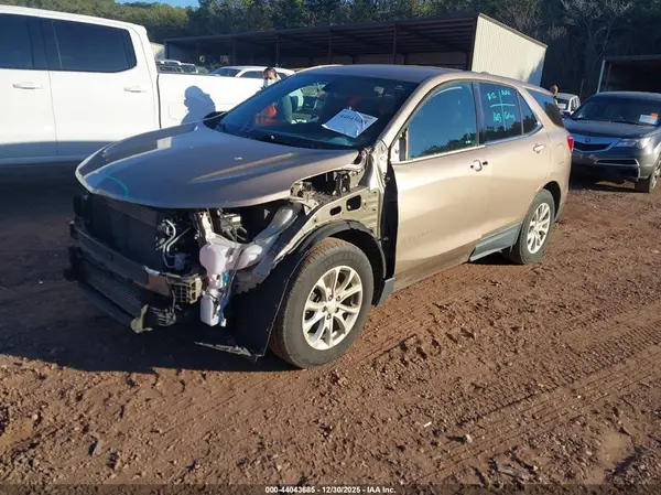 2GNAXJEV3J6168628 2018 CHEVROLET EQUINOX - Image 2