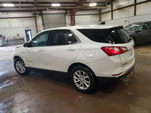 2GNAXJEV3J6176227 2018 CHEVROLET EQUINOX - Image 2