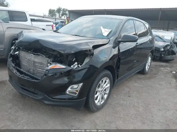 2GNAXJEV3J6186031 2018 CHEVROLET EQUINOX - Image 2