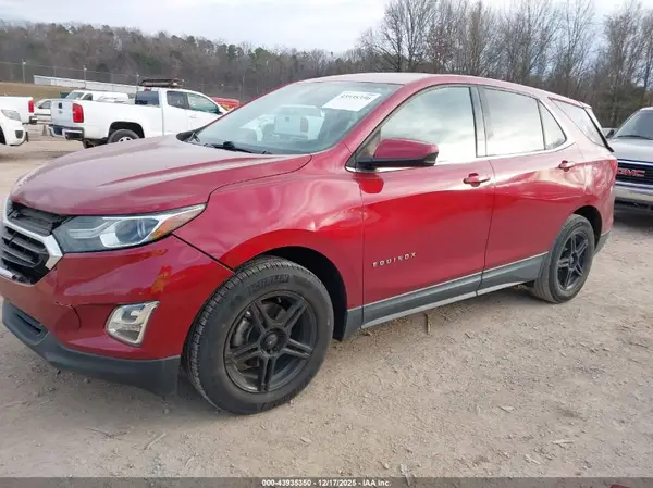 2GNAXJEV3J6188801 2018 CHEVROLET EQUINOX - Image 2