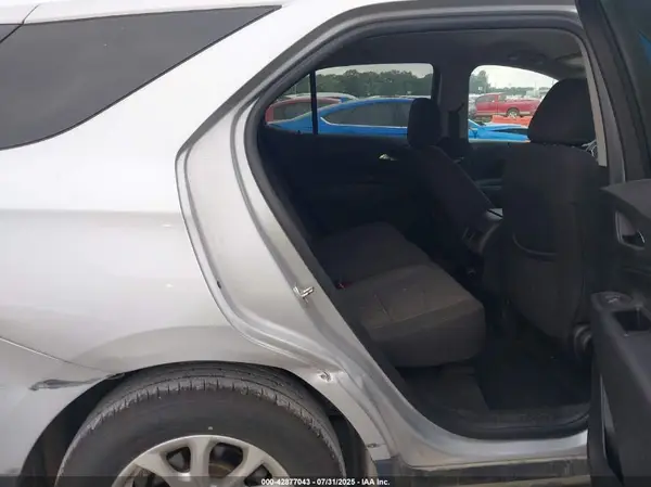 2GNAXJEV3J6191911 2018 CHEVROLET EQUINOX - Image 8