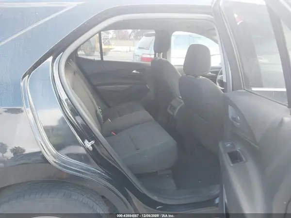 2GNAXJEV3J6192265 2018 CHEVROLET EQUINOX - Image 8