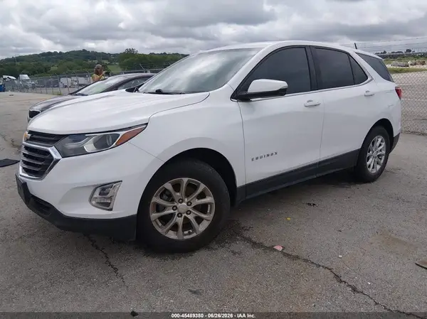 2GNAXJEV3J6198650 2018 CHEVROLET EQUINOX - Image 2