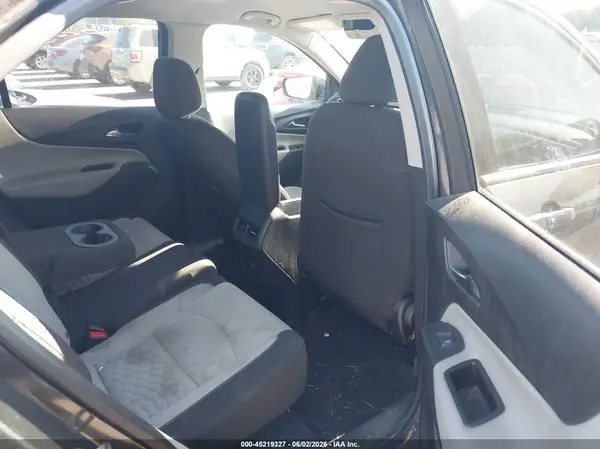 2GNAXJEV3J6210828 2018 CHEVROLET EQUINOX - Image 8